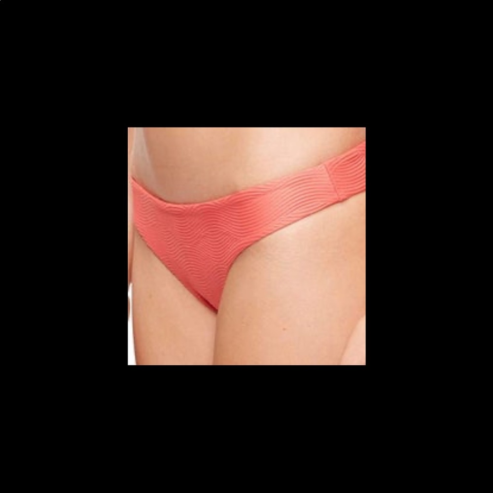 🌺🌼Tavik - Ali Camellia Textured Amalfi Swim Bottom - Picture 7 of 16